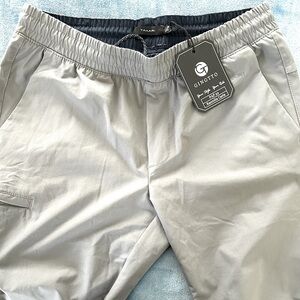 TAHARI Men’s All Day Everyday Jogger